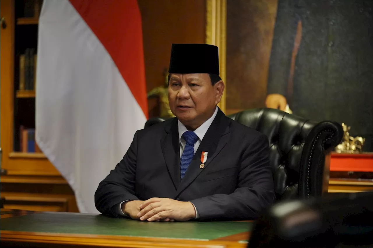 Denny JA Sebut Prabowo dapat Sentimen Negatif soal Pilkada Dipilih DPRD