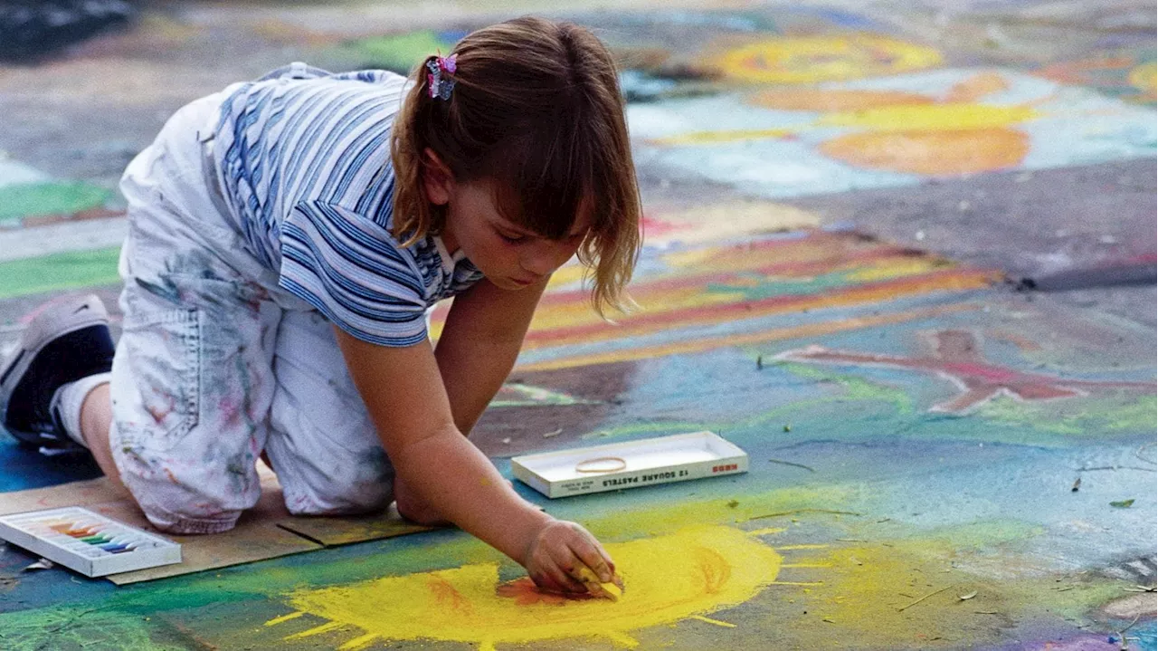 L'eredità di Arno Stern: Closlieu, un luogo dove i bambini crescono senza limiti