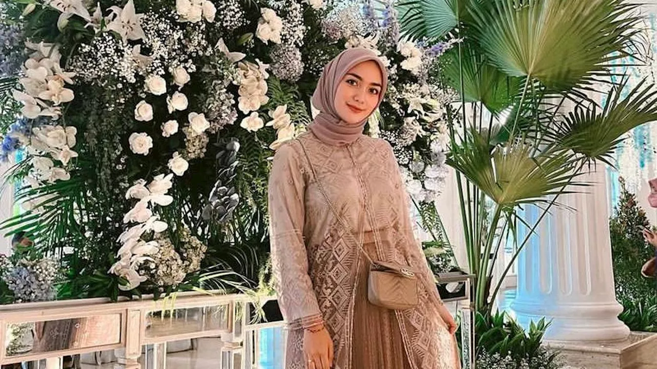 Model Baju Wanita buat Kondangan, 7 Motif Cantiknya Elegan dan Anti Norak