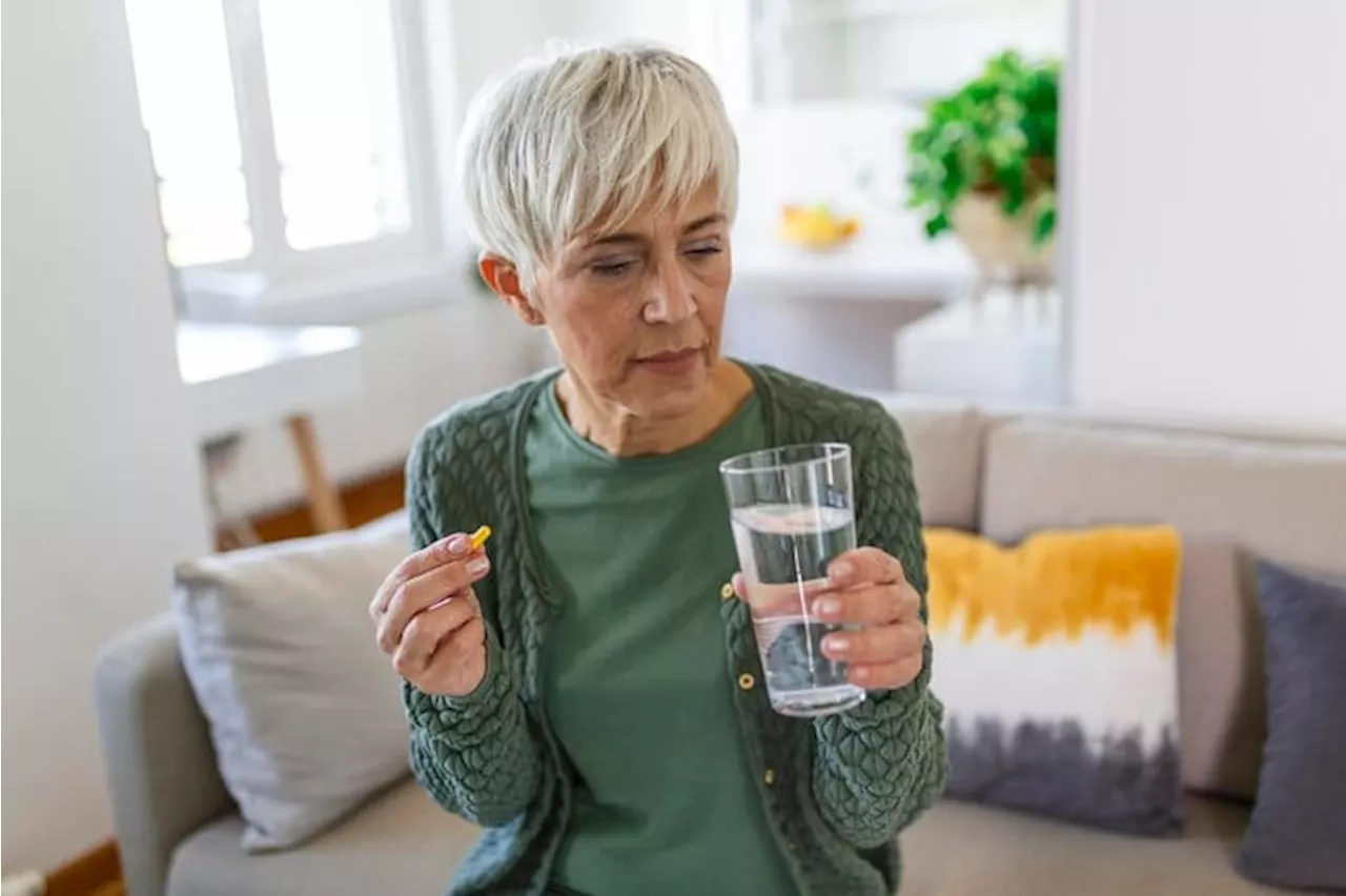 Jangan Sembarangan Konsumsi Obat Menopause, Rawan Gangguan Hati