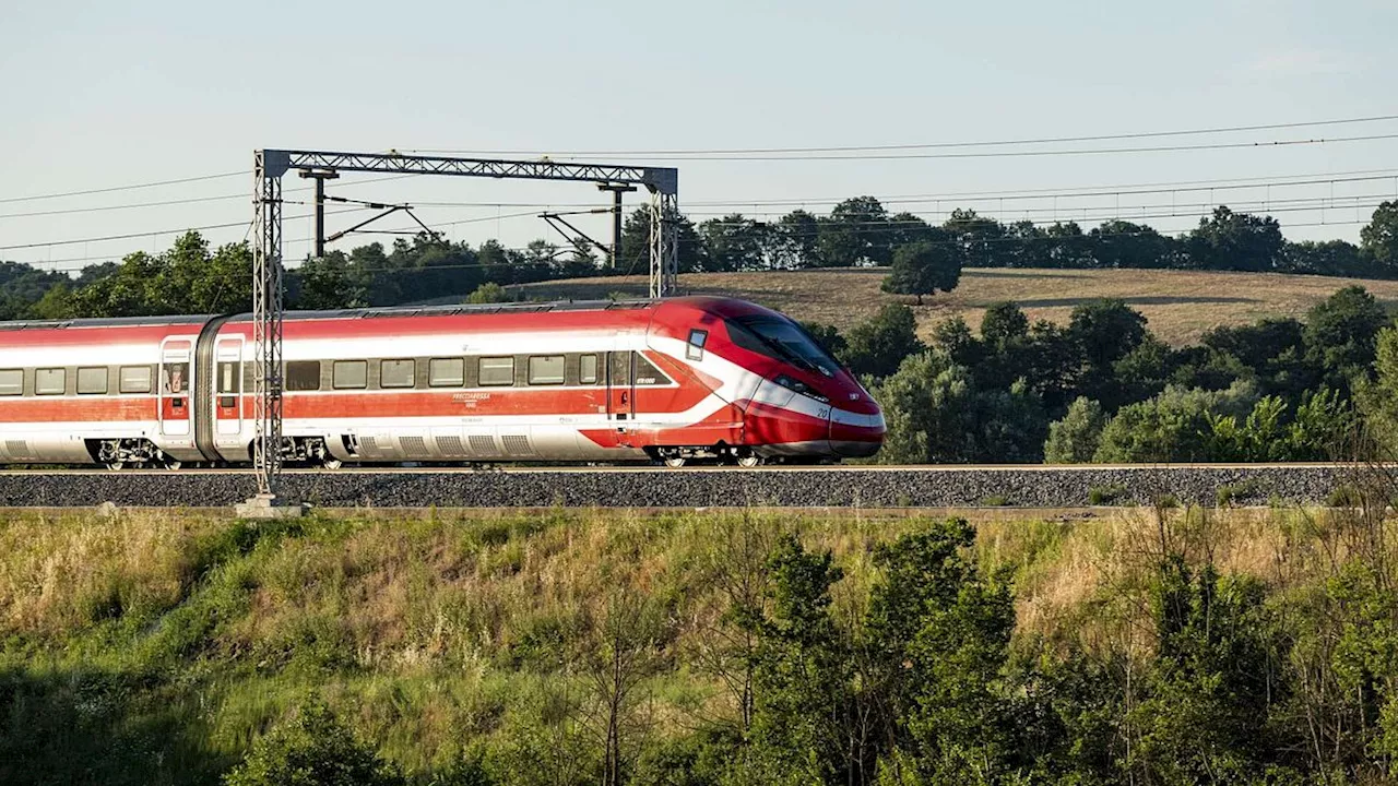 Trenitalia, da gennaio rimborsi automatici per ritardi e cancellazioni: ecco cosa cambia