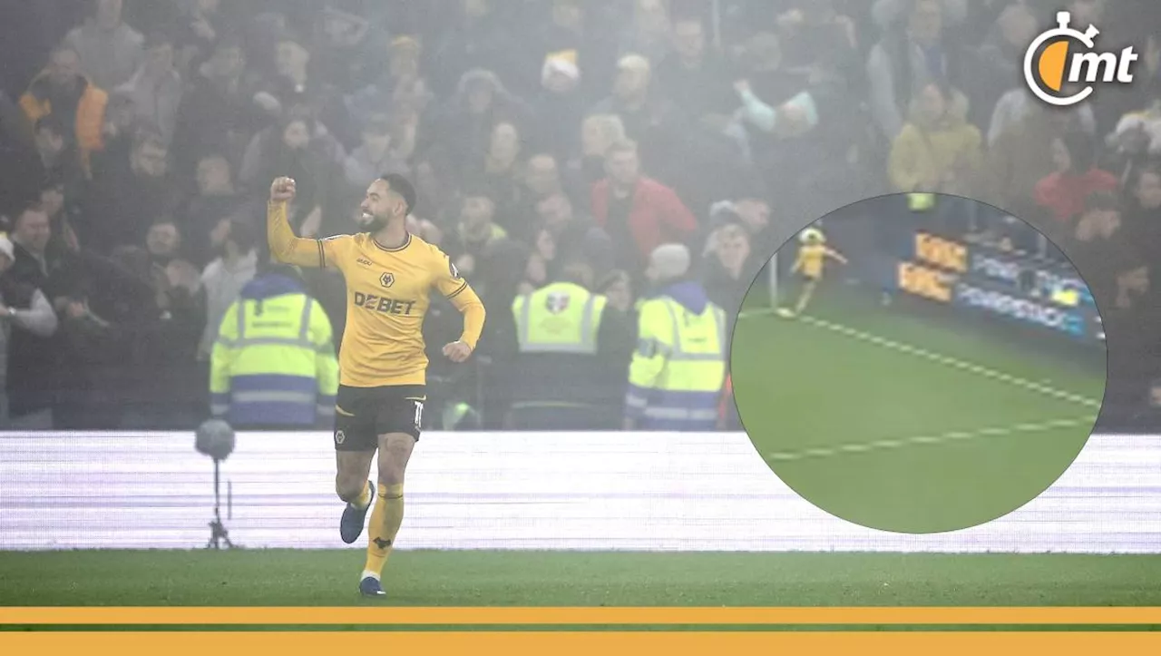 Manchester United recibió un espectacular gol olímpico ante Wolverhampton