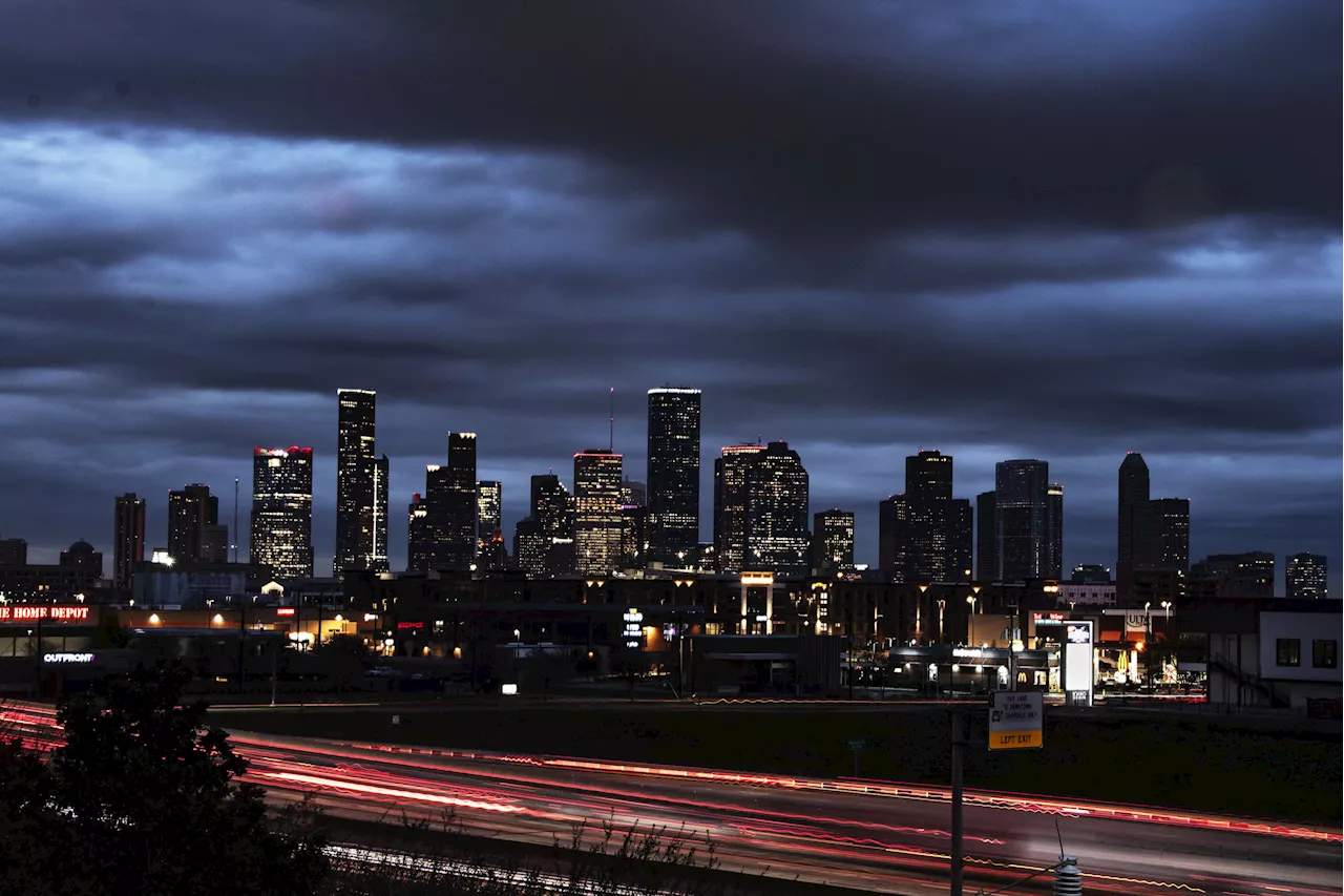 Severe Storms Threatening Winter Tornadoes Hit Three States