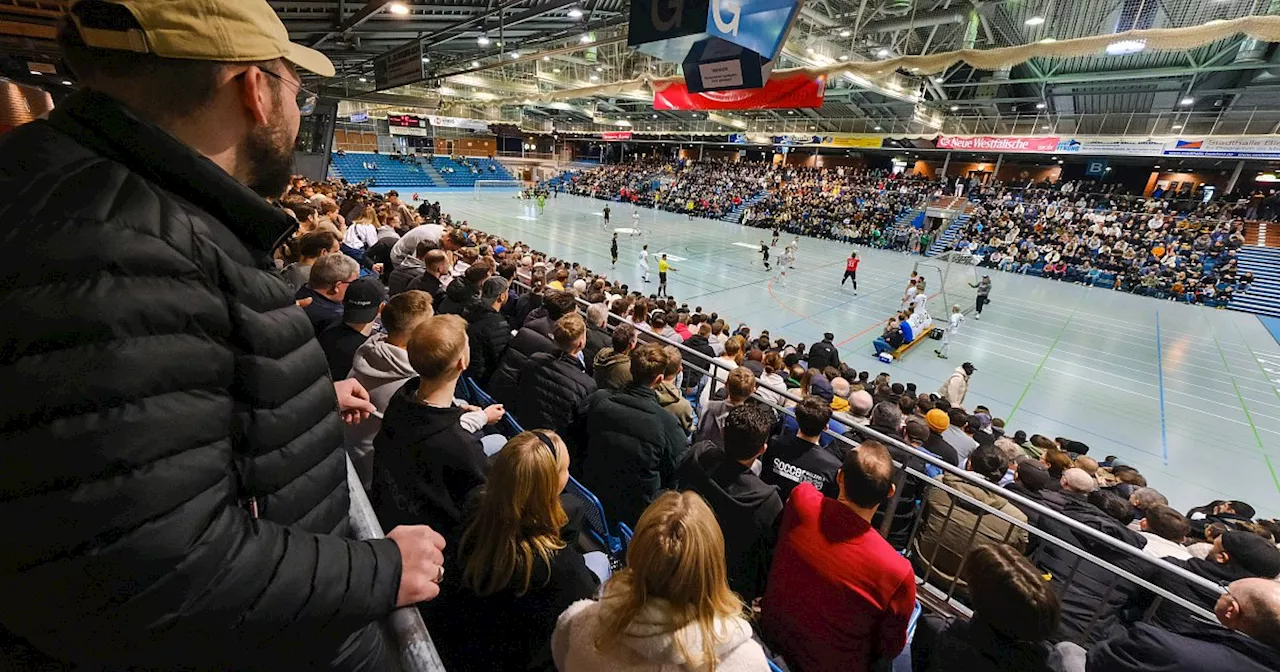 Bielefelder Hallen-Fußball-Stadtmeisterschaft: Was geht wo und wann ab?