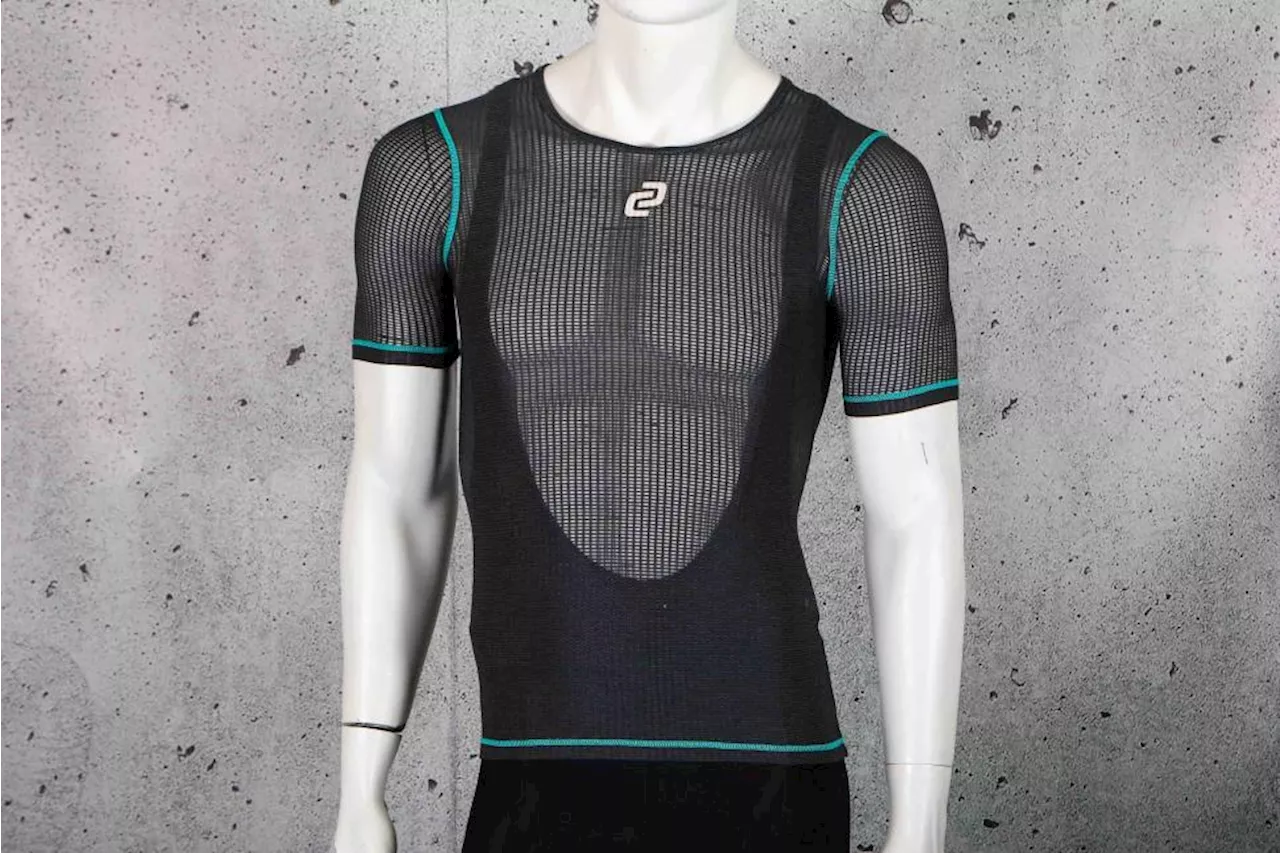 Ciovita DriRelease Short Sleeve Baselayer Review: Great for Cold, Needs Improvement for Warm