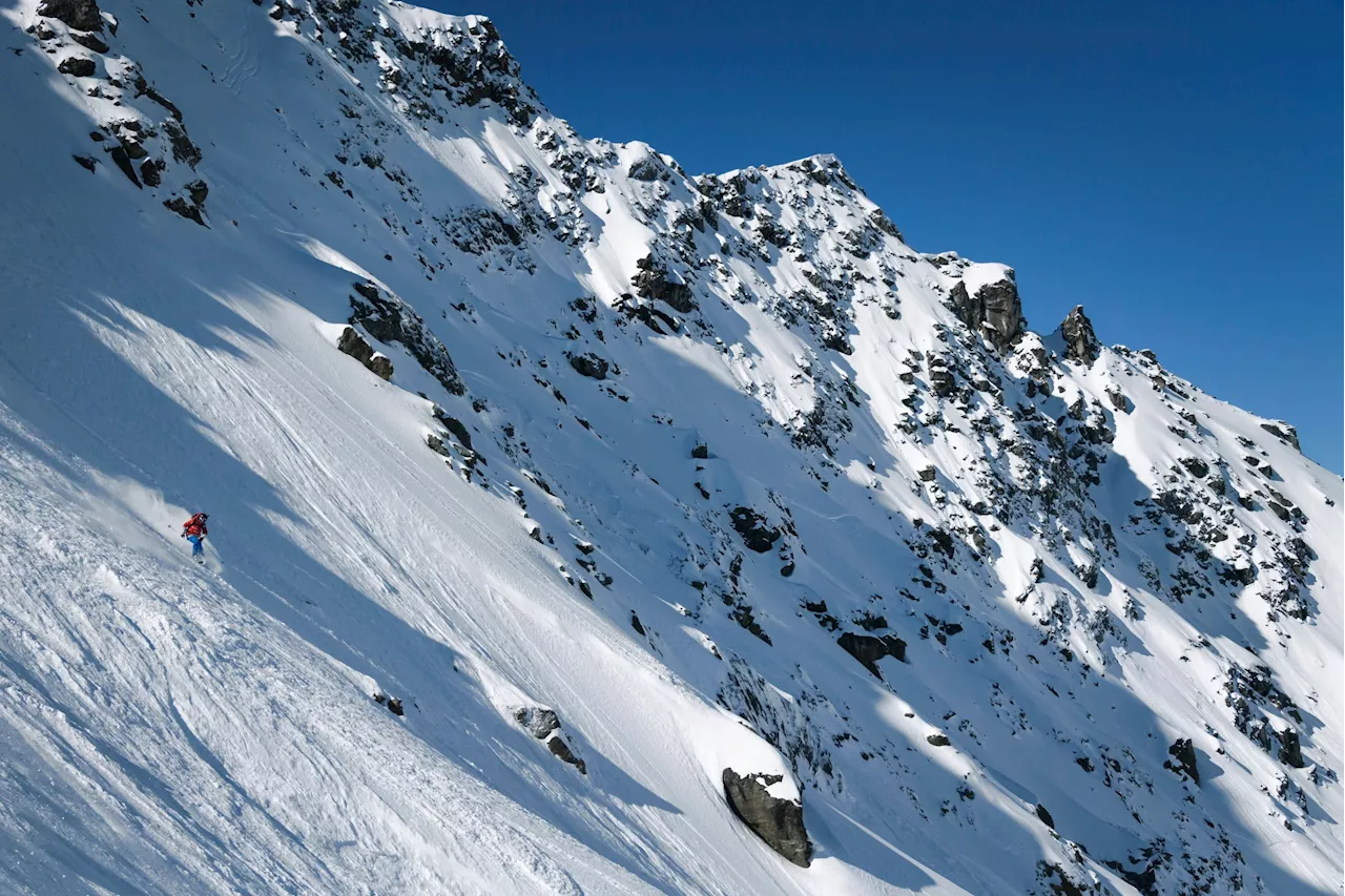 Tragédie aux Arcs: Un adolescent tué par une avalanche