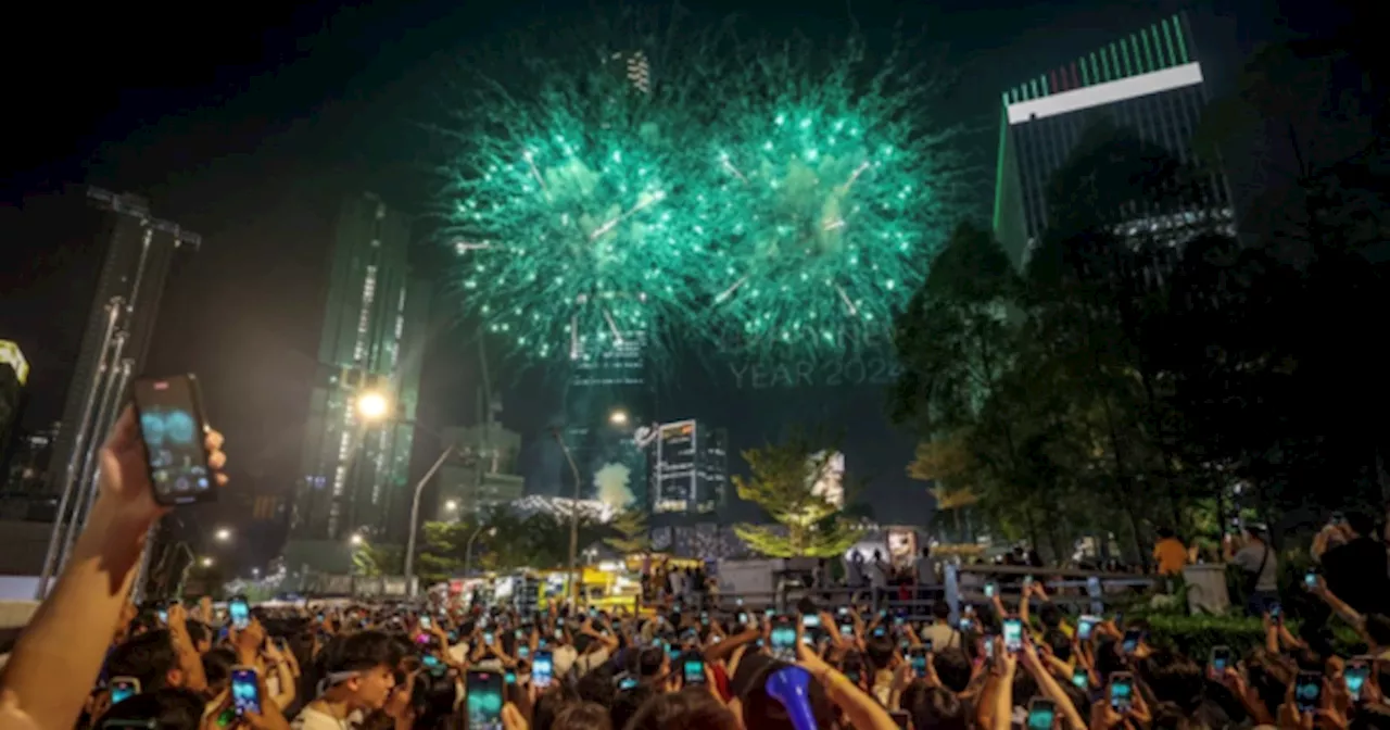 5 Best Spots to Watch Fireworks in Malaysia for New Year's Eve 2025