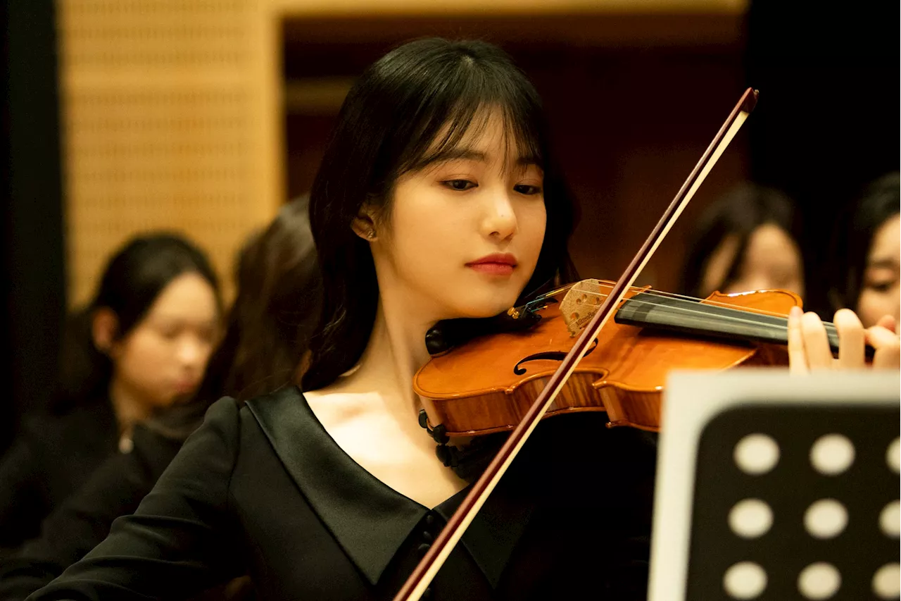 Shin Ye Eun Exudes Confidence And Elegance As A Violinist In New Film “Secret: Untold Melody”