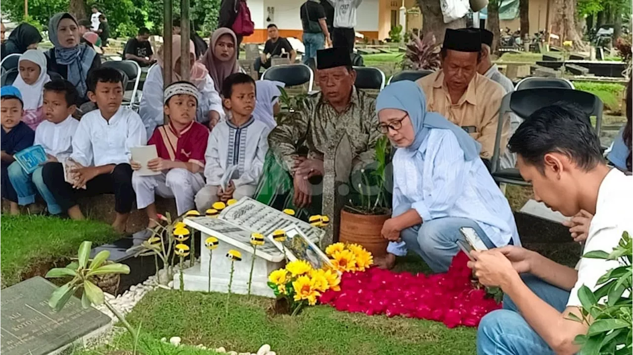 Nenek Dante Hadiri Ulang Tahun di Makam