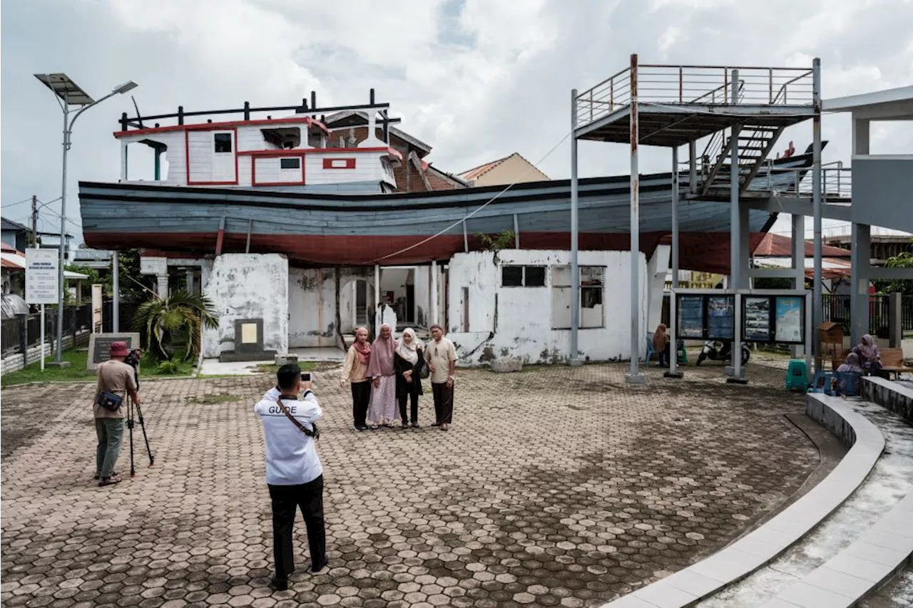 Aceh Tsunami: A Devastating Reminder of Nature's Power