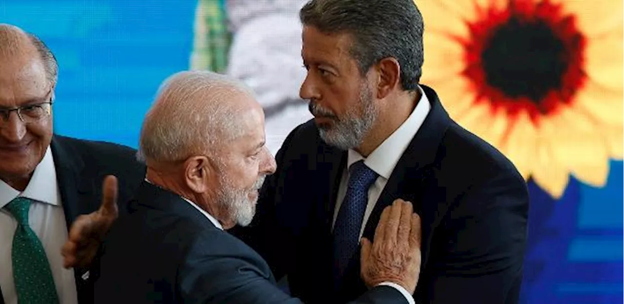 Lula recebe Lira no Palácio da Alvorada após Dino bloquear emendas