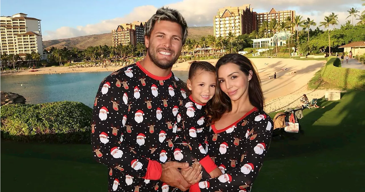 VPR's Scheana Shay Proves She Didn't Photoshop Family Photo in Hawaii