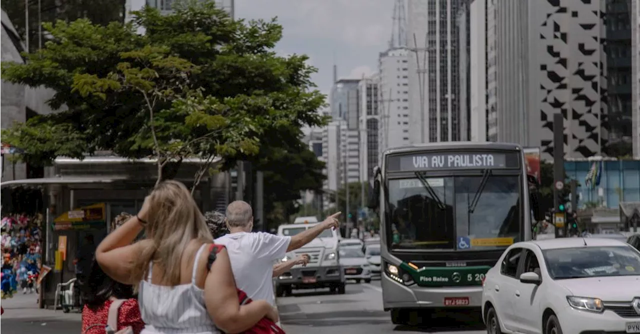 Prefeitura de São Paulo anuncia reajuste na tarifa de ônibus