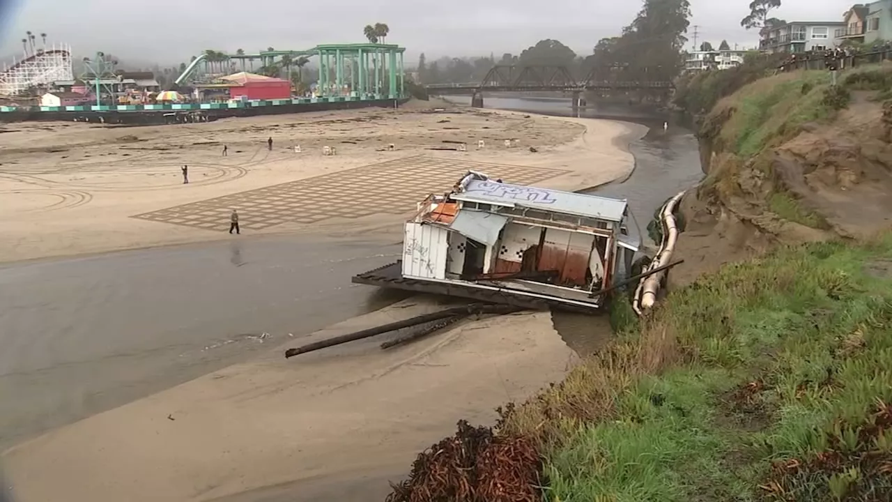 Lifeguards Rescue Victims After Santa Cruz Wharf Collapse