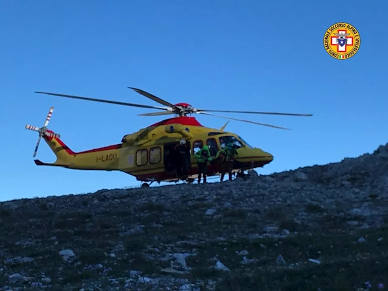 Alpinisti dispersi, sorvolo con l'elicottero e sonar Recco