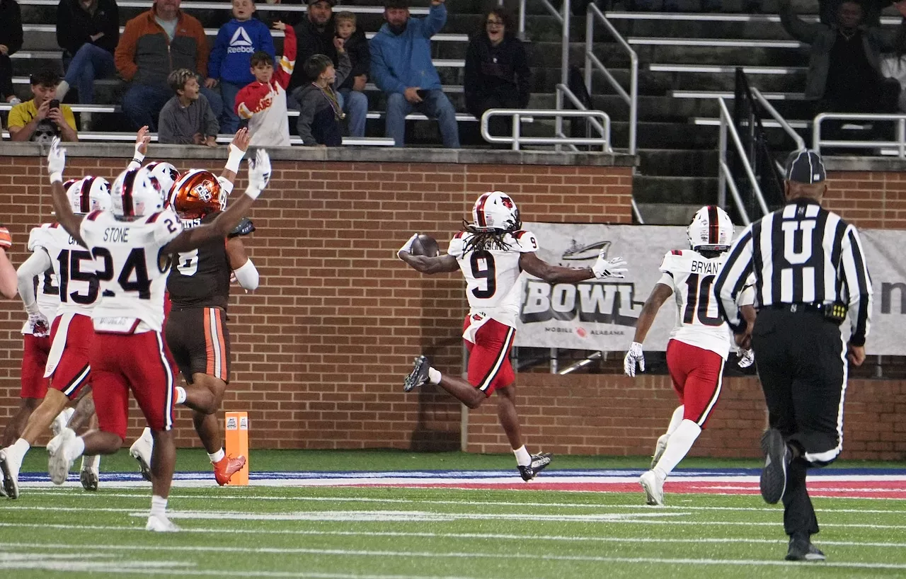 Arkansas State holds off Bowling Green in 68 Ventures Bowl, 38-31