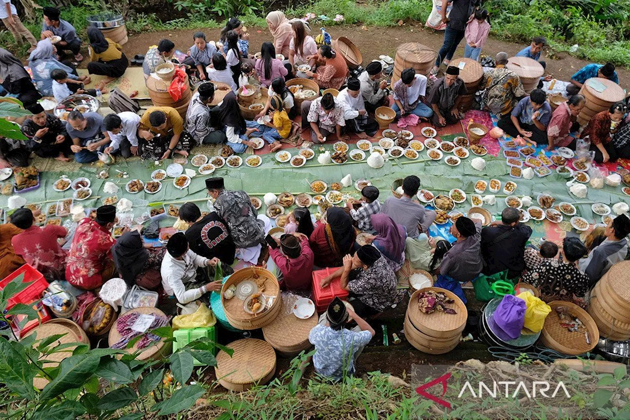 Tradisi Nyadran Perdamaian di Temanggung Rerat Kerukunan Antar Umat Beragam Agama