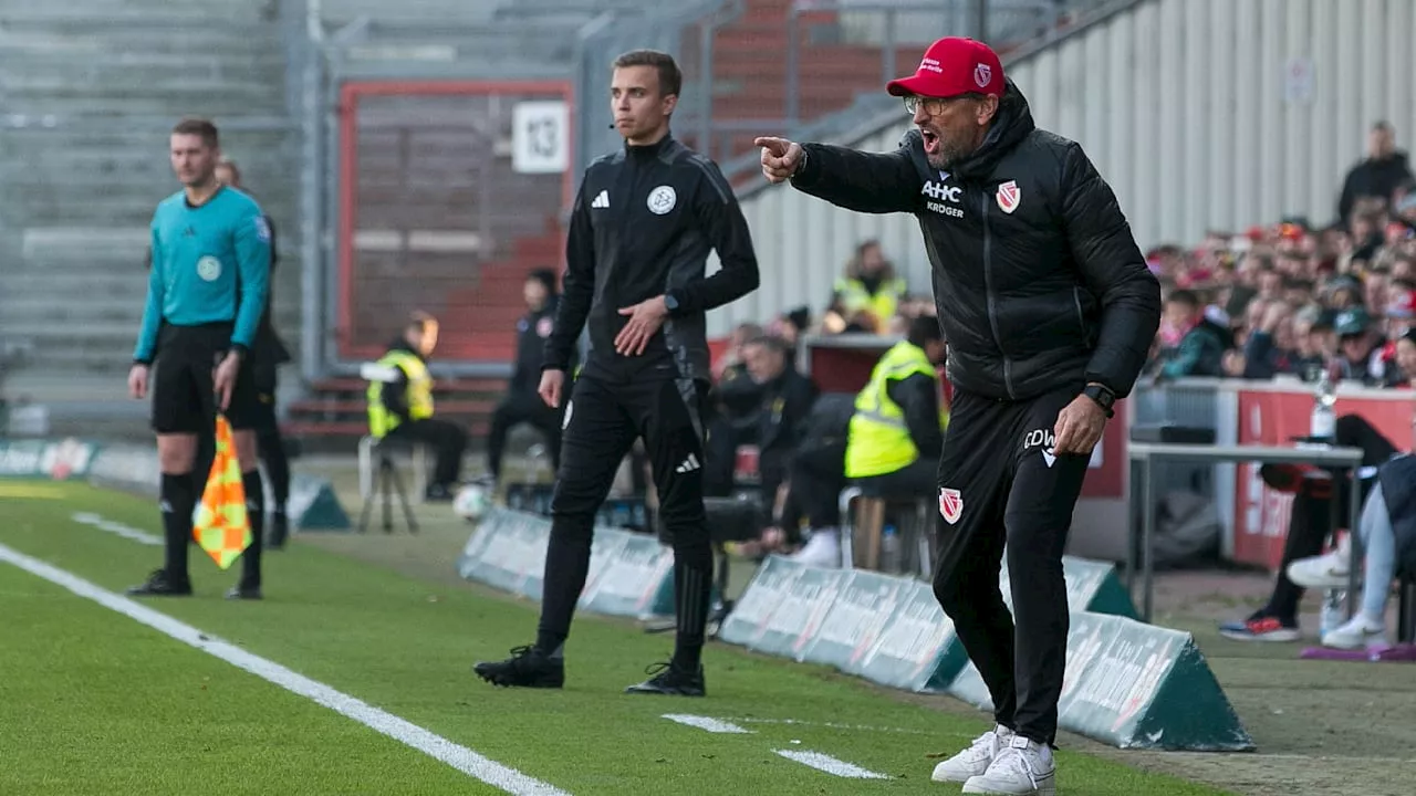 Energie Cottbus: Das denkt Trainer Wollitz wirklich über seine Zukunft