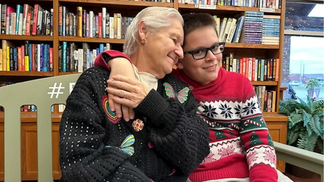 Unlikely Friendship Blossoms Through Seniors' Green Bench Initiative