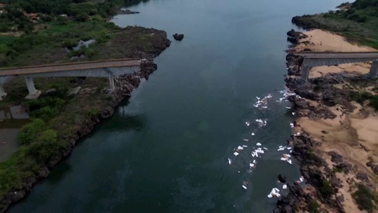 Sube a ocho el número de muertos por el colapso de un puente en Brasil