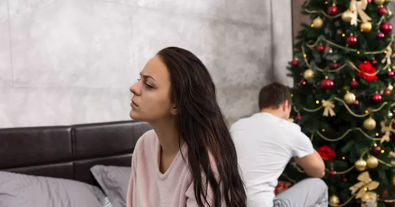 Husband Ignores Children on Christmas Because of Shower Habits