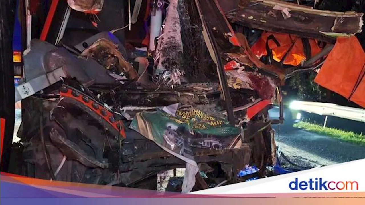 Tragedi Dini Hari Mencekam di Tol Cipularang