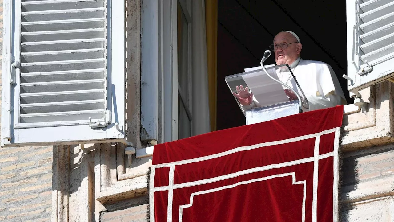 Pope Francis: 'No more colonizing people with weapons!'