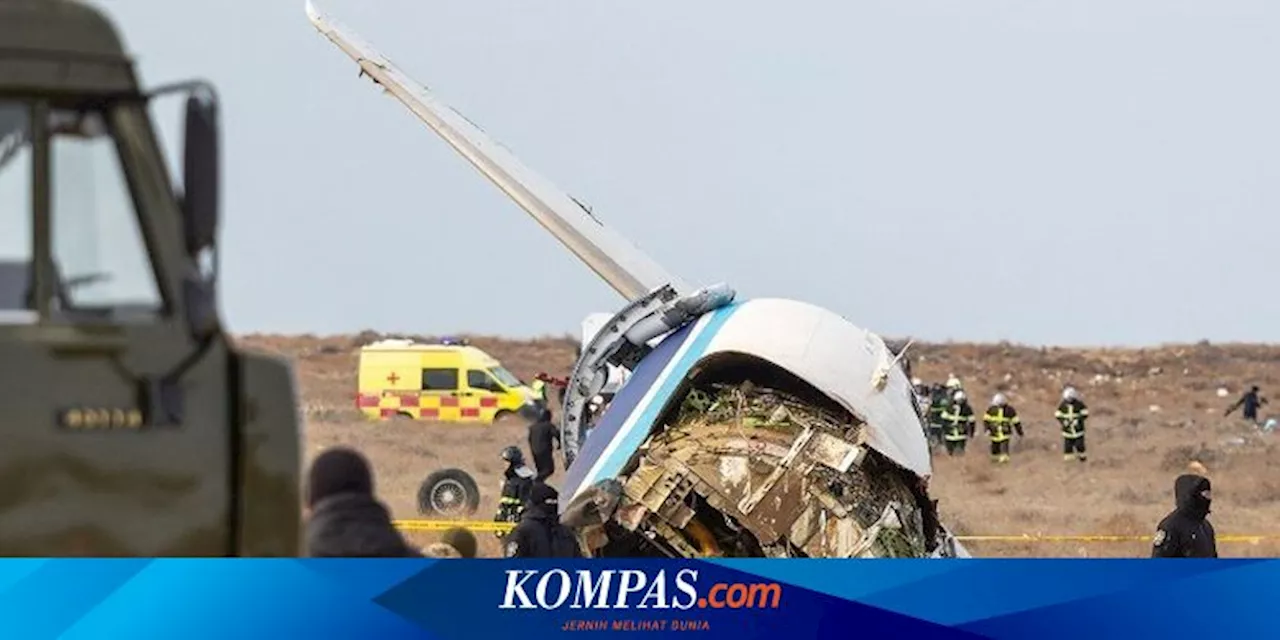Azerbaijan Airlines Pesawat Diduga Ditembak Jatuh Rudal Pertahanan Rusia