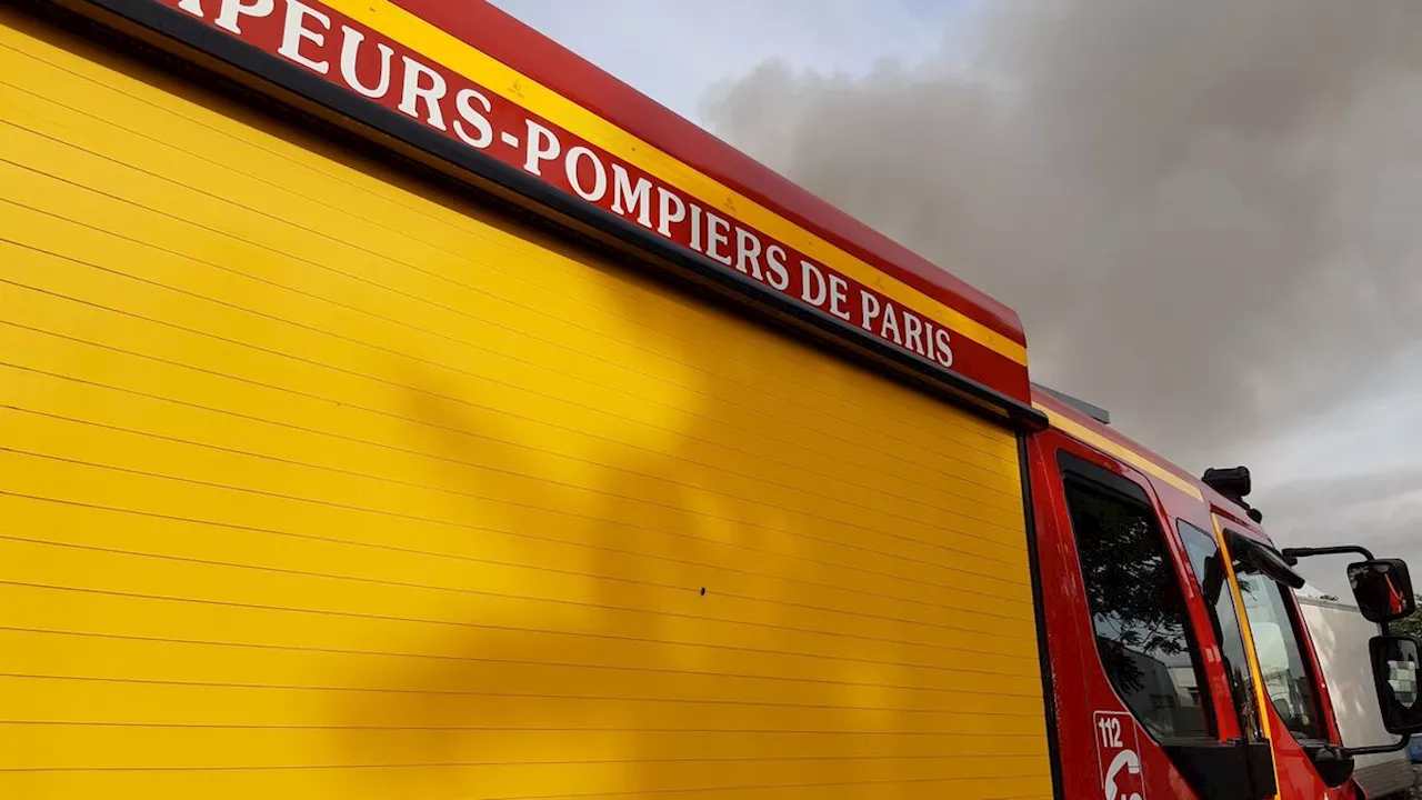 Incendie Volontaire d'une Voiture à Paris