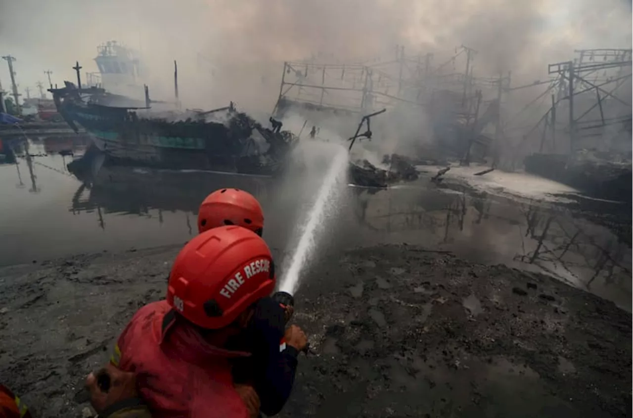 Kebakaran Kapal Nelayan di Tegal, Pasokan Perikanan Aman