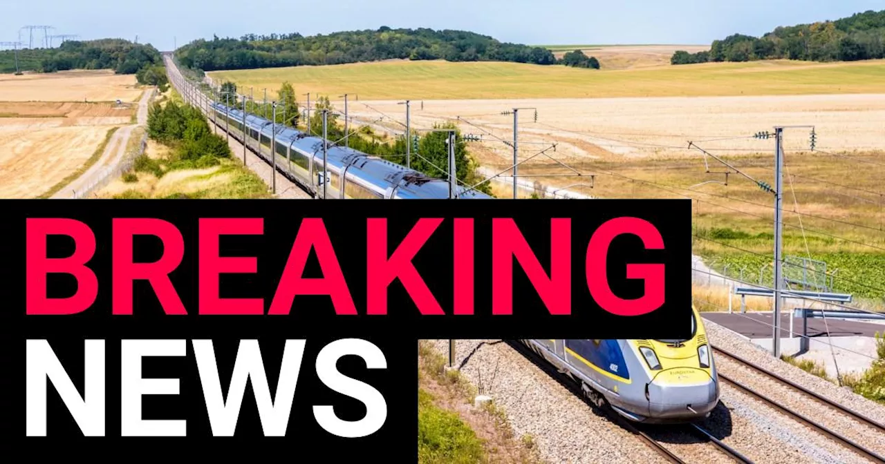 More Than 800 Passengers Stranded on Eurostar Train for 2.5 Hours