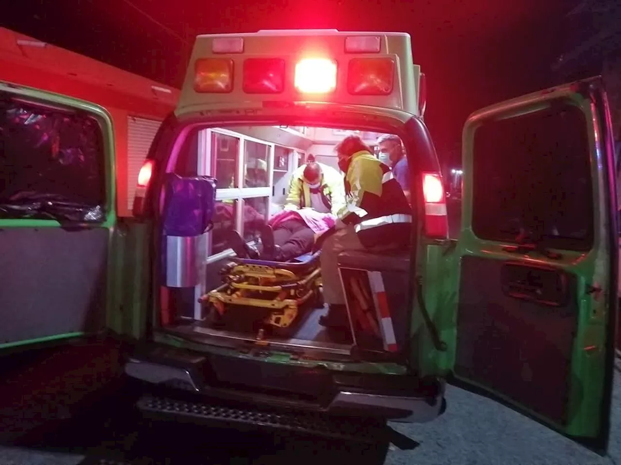 Muere mujer lesionada por bala perdida en festejos de Navidad en Uruapan, Michoacán