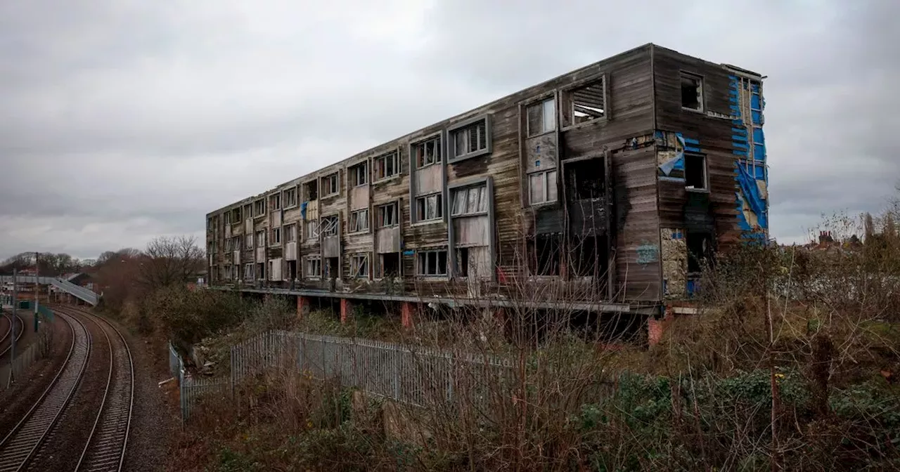 Derelict Nottingham Building Remains an Eyesore Despite Promises of Renovation