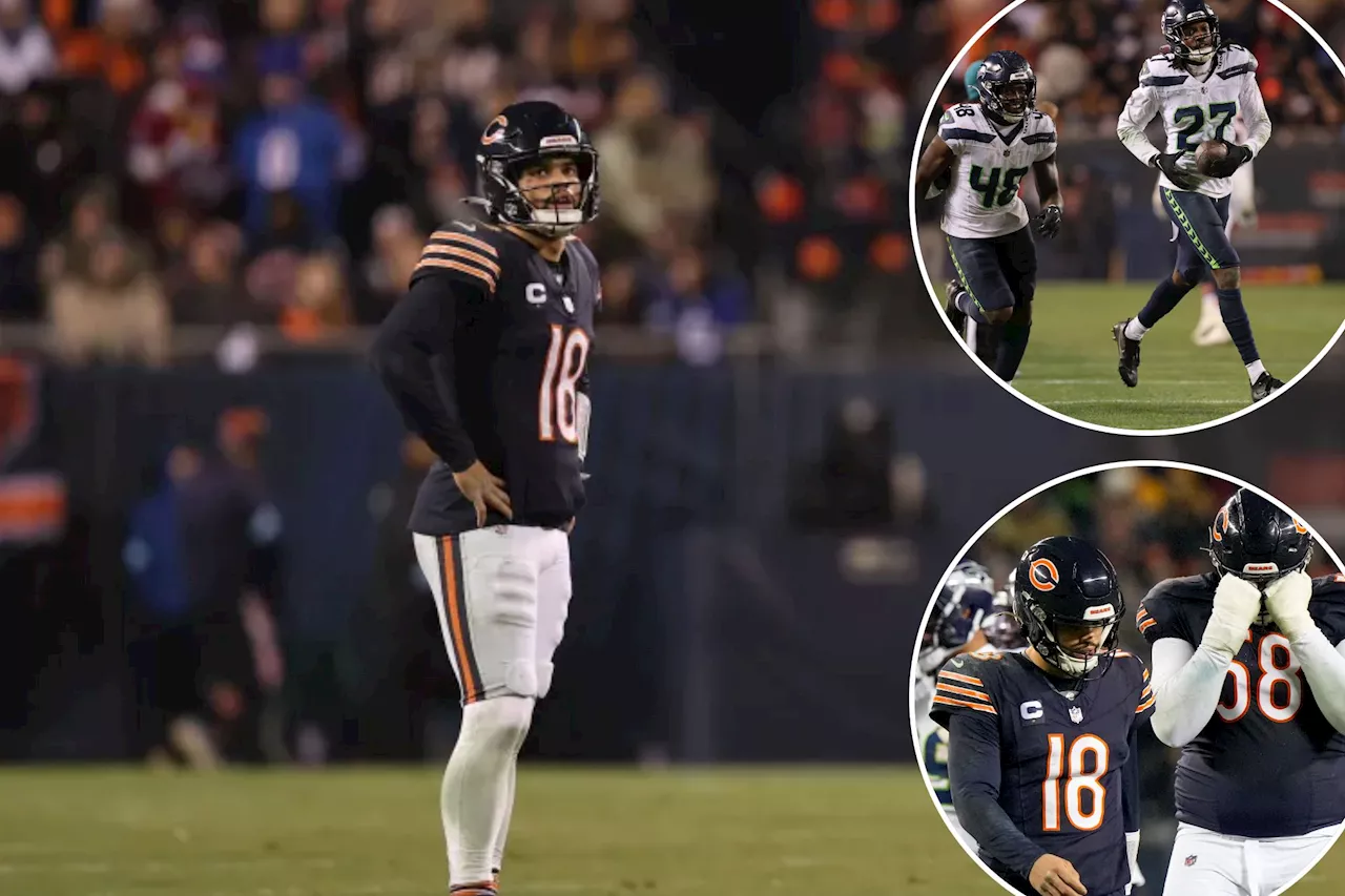 Bears woefully mismanage clock, throw brutal interception on final drive to seal 10th straight loss