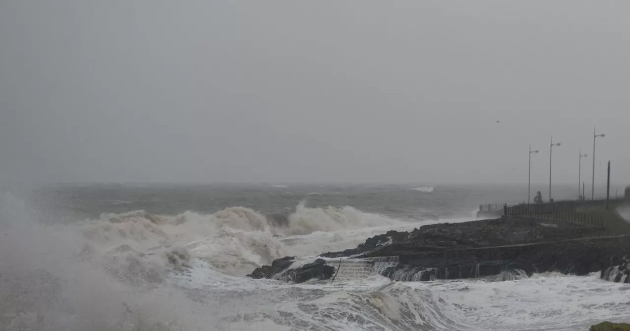 Ireland weather: Major weather update as 'very stormy period' predicted over New Years Eve