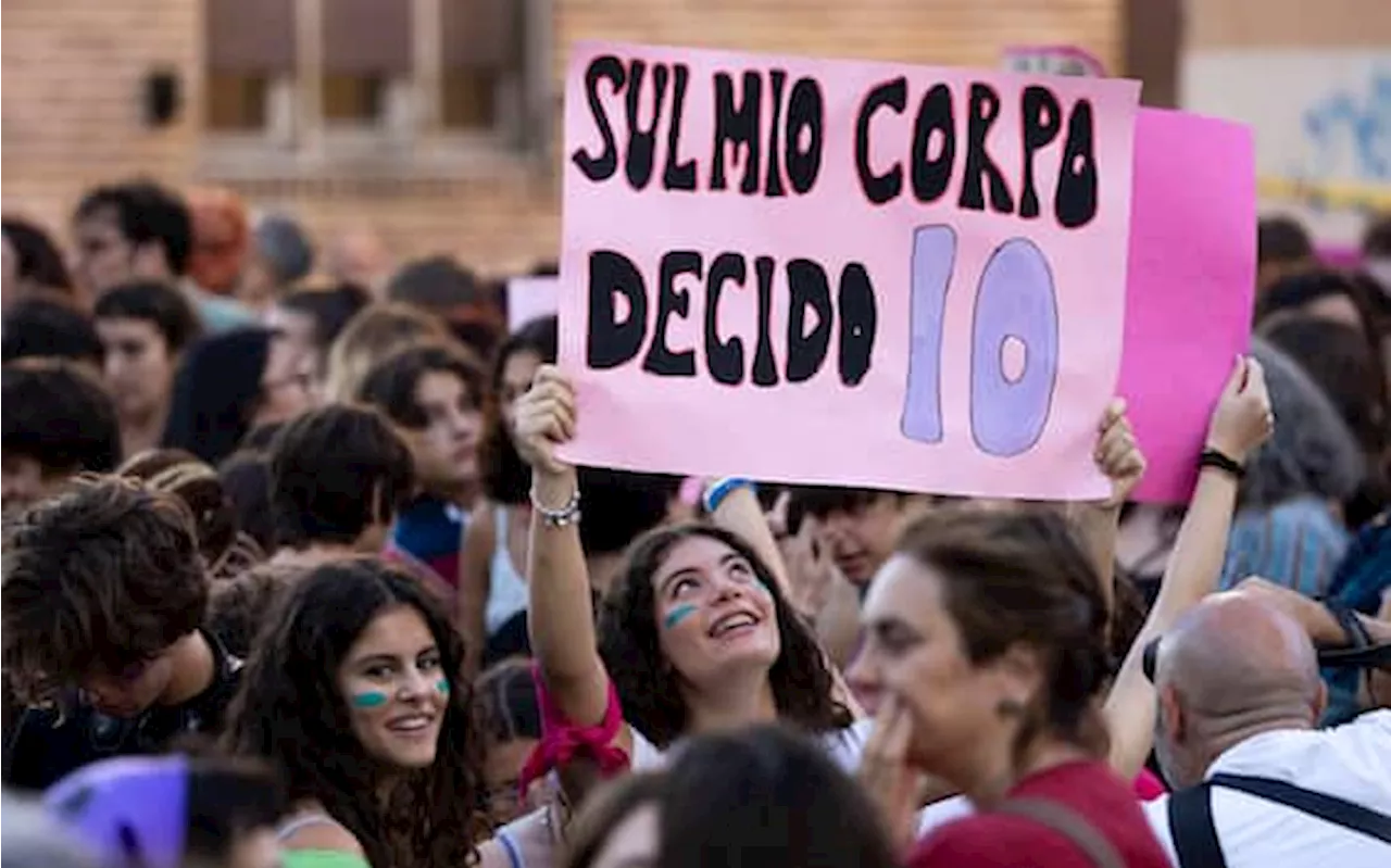 Dati sull'aborto: un diritto ostacolato dalla mancanza di trasparenza