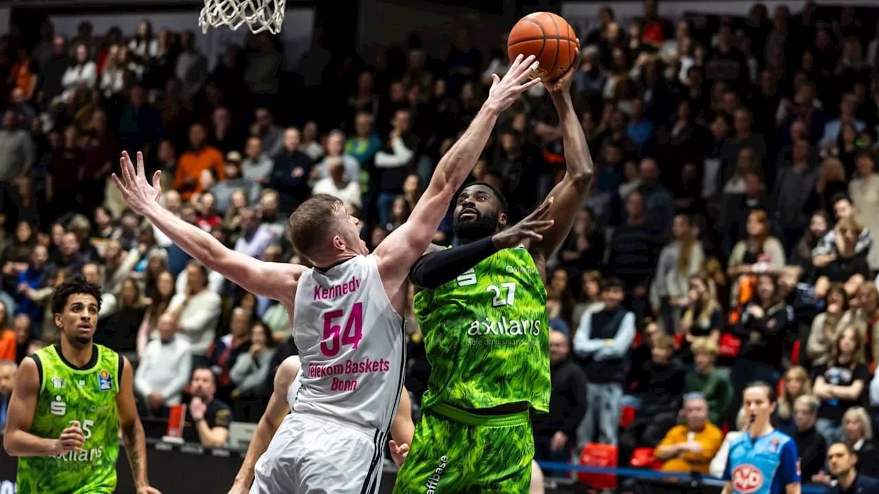 Kampf um Wunsch-Spieler Eddy Edigin: Gewinnen Rostock Seawolves zum zweiten Mal gegen Hamburg Towers?