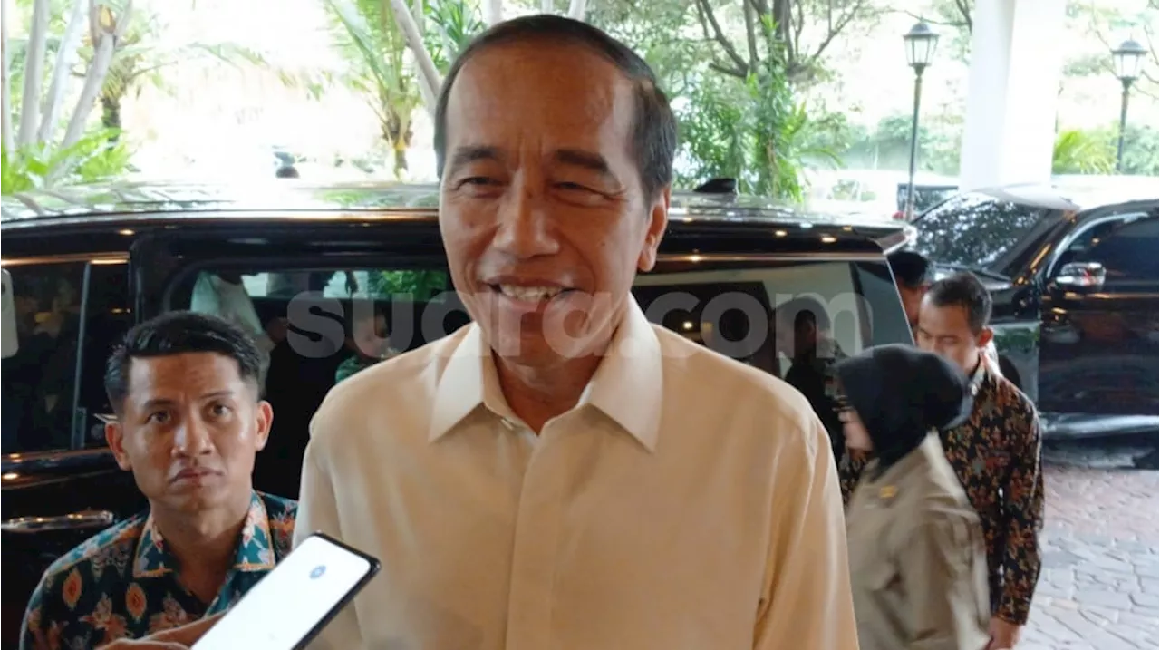 Usai Gibran, Kini Gelar Jokowi Dinilai Janggal: Dulu Drs, Tiba-tiba Berubah Jadi Insinyur?