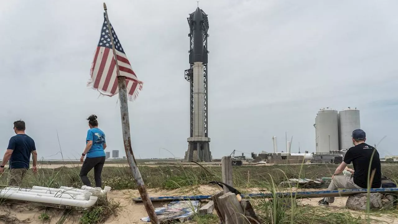 Elon Musk Builds 'Starbase' Town in Texas