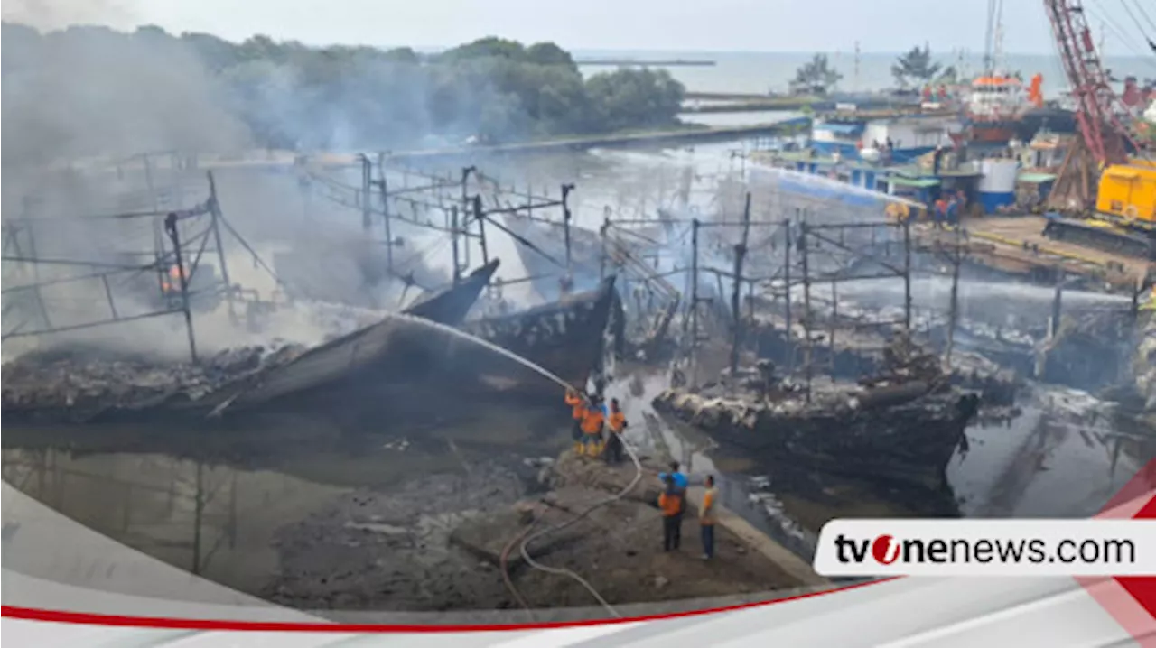 Kebakaran di Pelabuhan Pelindo Tegal Capai 24 Kapal Nelayan