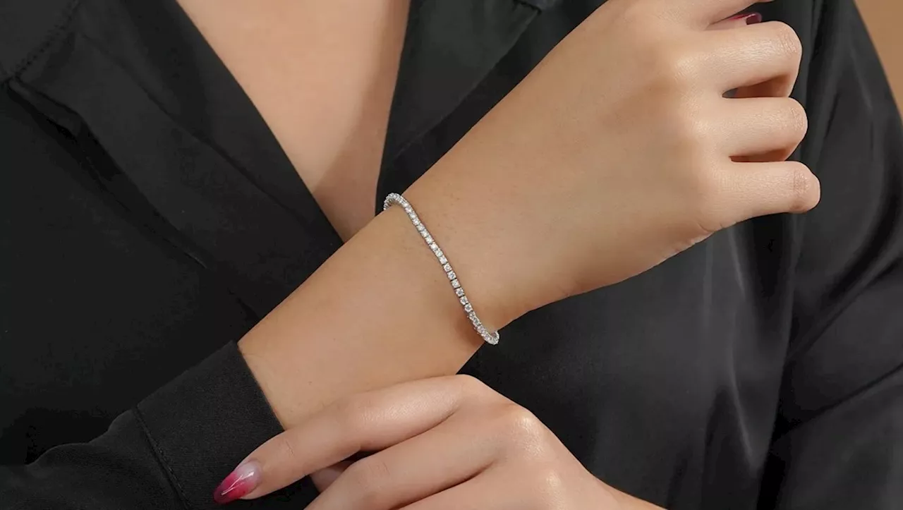 Walmart's $21 Tennis Bracelet Looks So Expensive, Shoppers Say It's 'Luxe-Like'