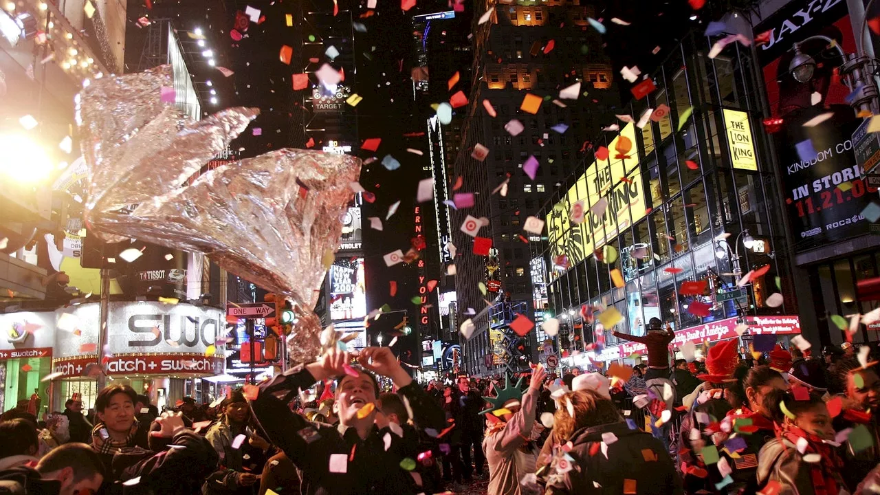 How to Watch the Times Square Ball Drop From Anywhere