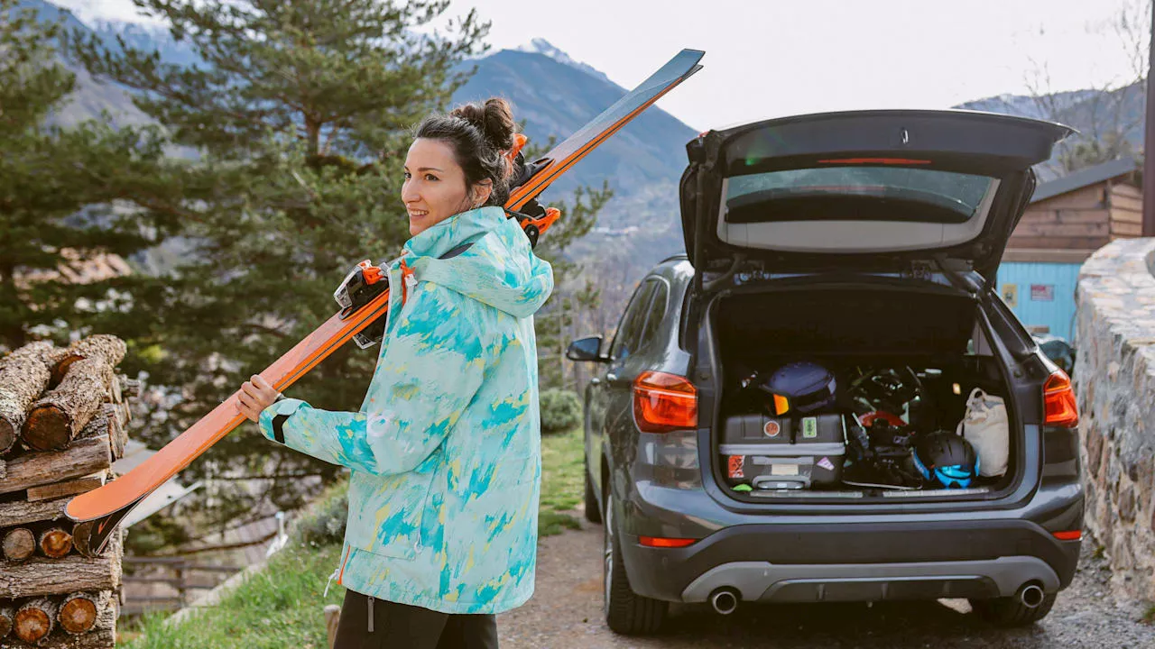 Skiurlaub mit dem Auto: Richtig packen und sicher ankommen