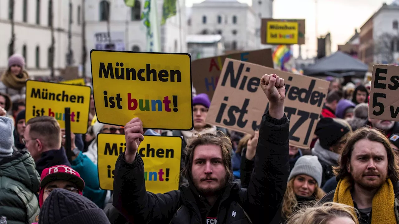 AfD-Treffen in Potsdam: Rechtsextreme Strategien und Massenproteste