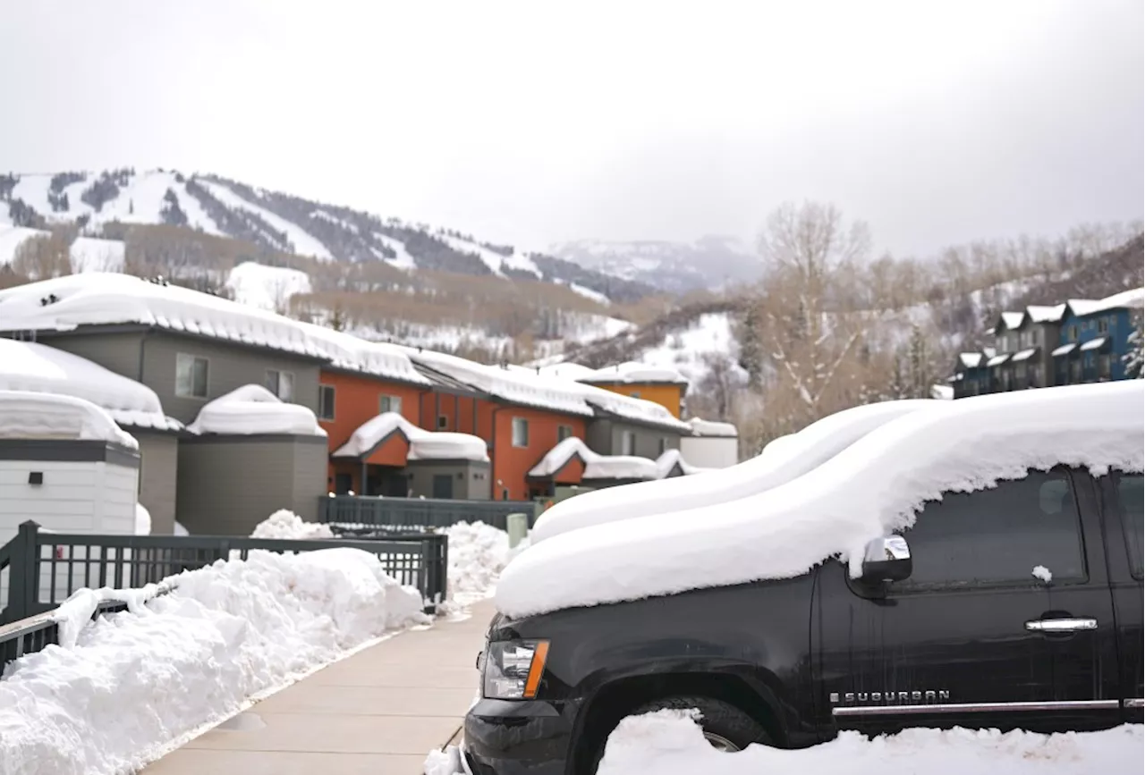 Heavy Snow Expected in Colorado Mountains This Weekend