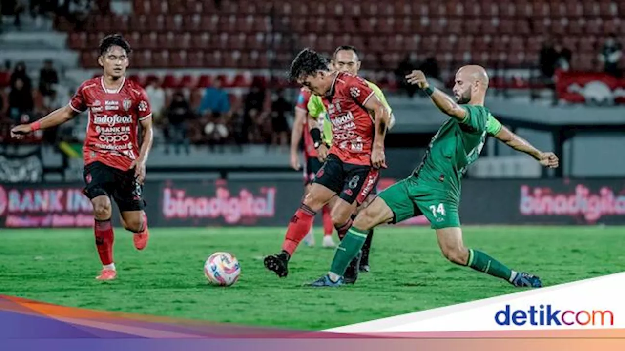 Bali United Tekuk Persebaya, Teco Didesak Mundur