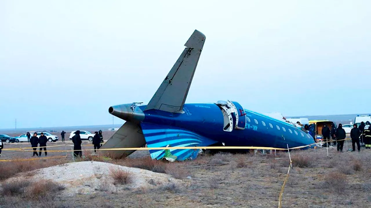 Russische Flugabwehr möglicherweise für Absturz von Azerbaijan Airlines-Flug verantwortlich