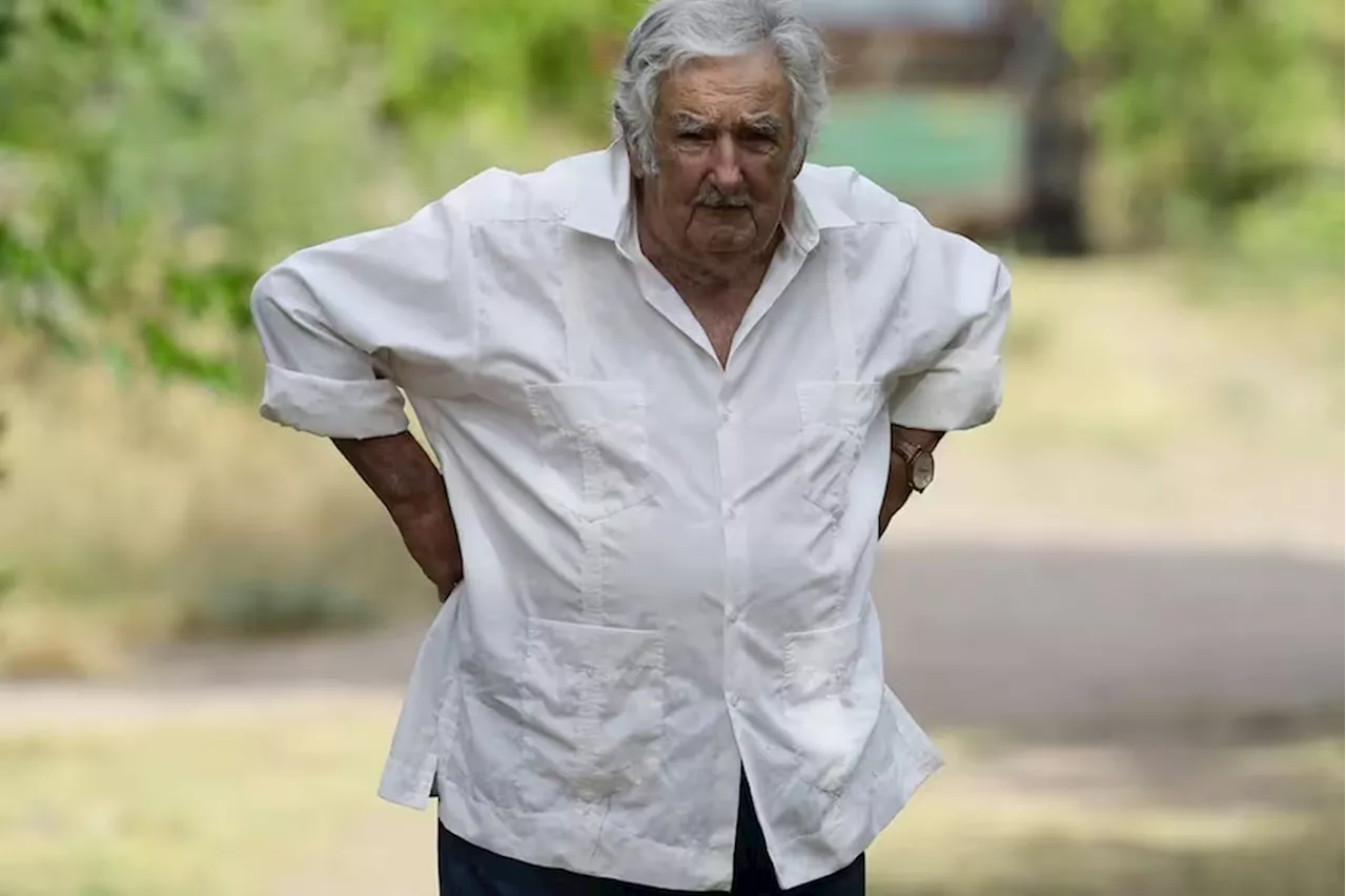 Pepe Mujica se recupera tras colocación de stent en el esófago