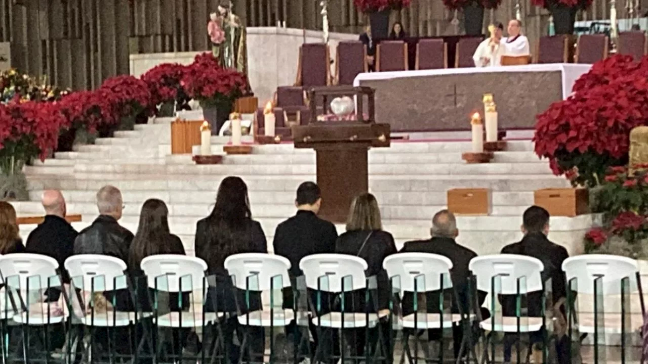 Cenizas de Dulce fueron colocadas al pie de imagen de la Virgen de Guadalupe