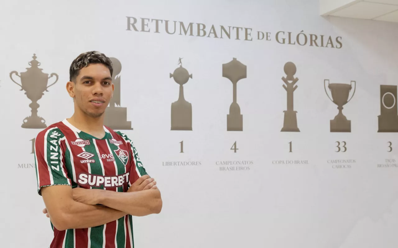 Fluminense anuncia a contratação de Paulo Baya